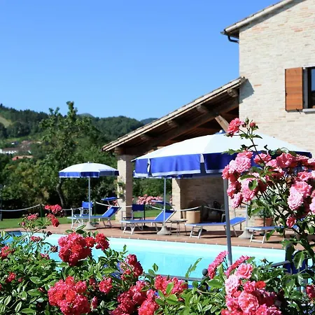 Feriehus Exquisite In Marche With Swimming Pool